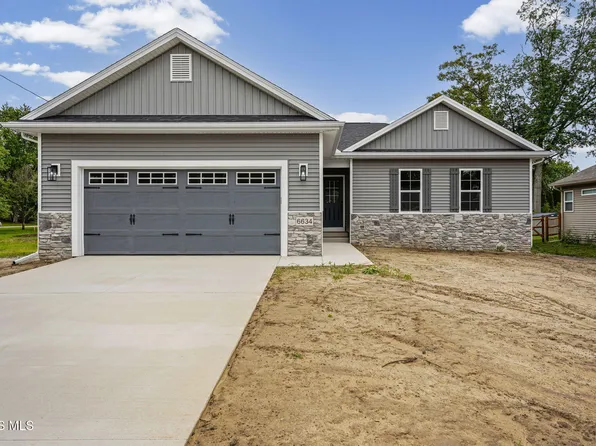 6634 Long St, Whitehouse, OH 43571