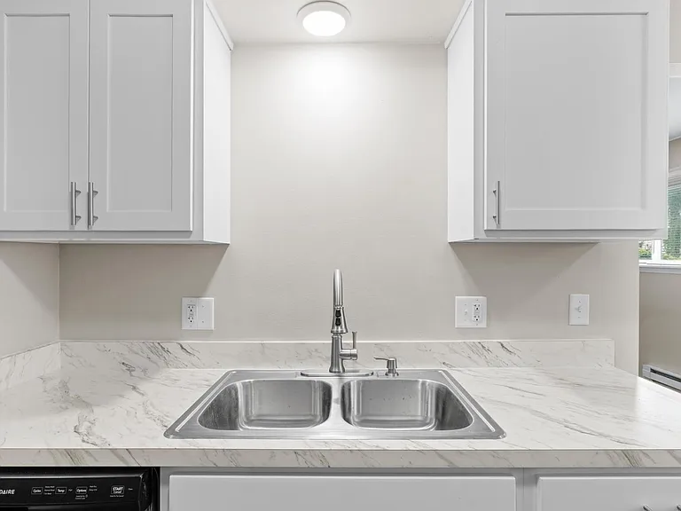 2342 Aurelius Rd — Photo 33