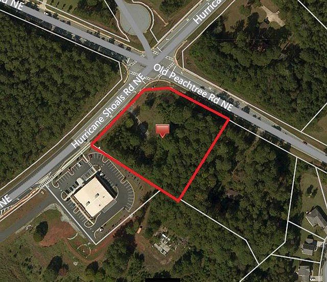 2nd image of 2244 Hurricane Shoals Rd