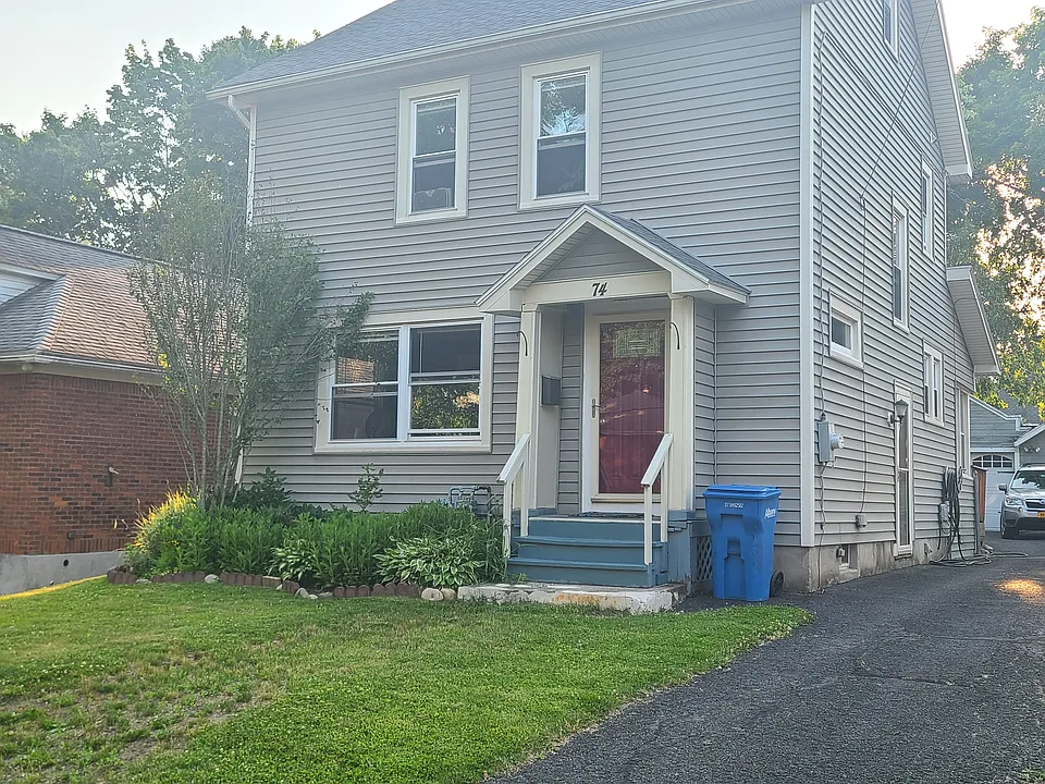 74 Van Schoick Ave