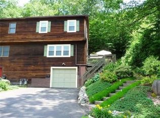 107 James St #B, Greenfield, MA 01301