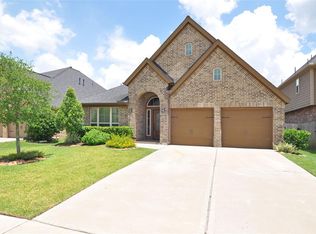 1826 Majestic Falls Ln, Richmond, TX 77469