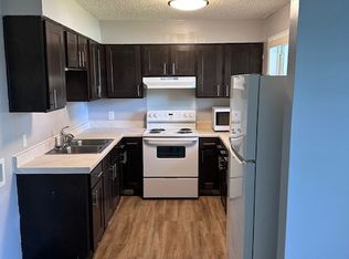 Clinton Manor, Clinton, SC 29325