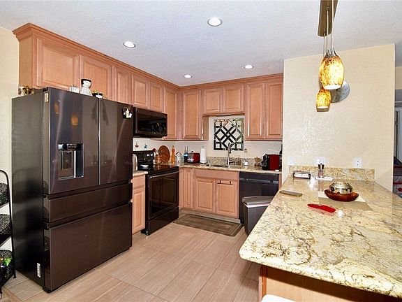 2nd image of 2709 Beaver Creek Ct APT 201