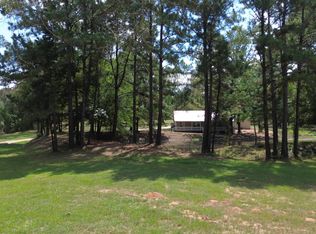 2977 County Road 1545, Crockett, TX 75835