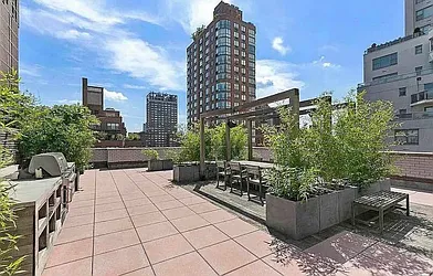 Rented by FIND Real Estate