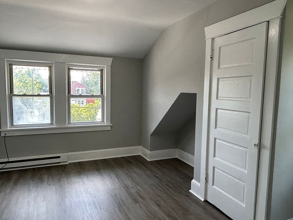 1st image of 32-34 Collins Ave #2