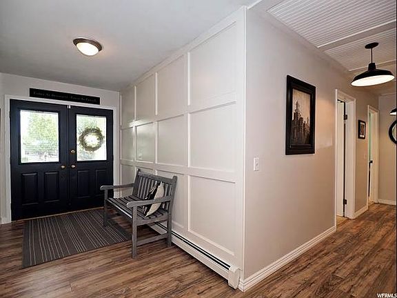 2nd image of 11210 S Blake Cir