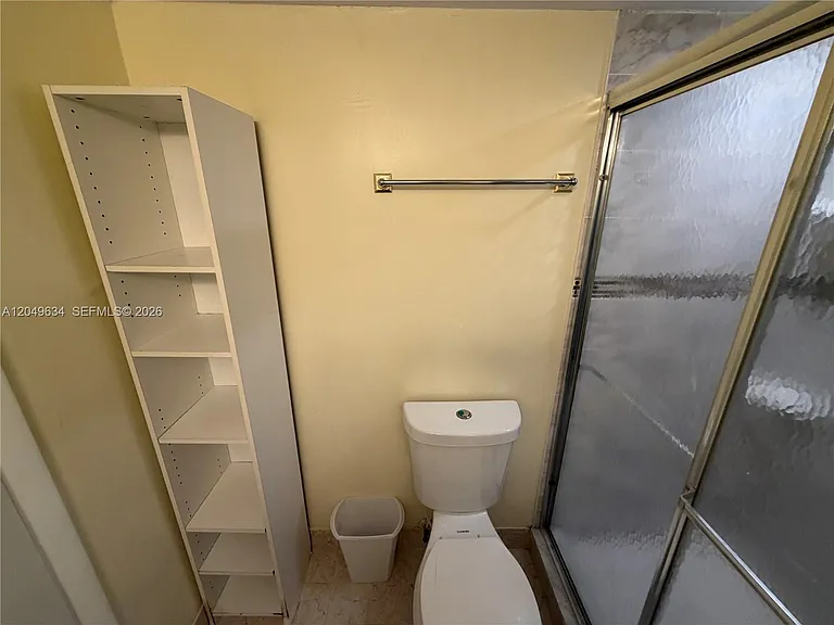 8135 Sunrise Lakes Blvd #210 — Photo 29