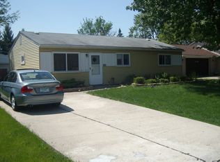 2196 Isabell Dr, Troy, MI
