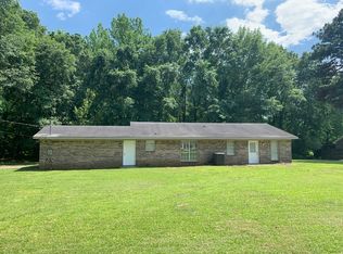 60 Pineview Dr, Jemison, AL 35085