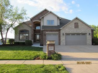 27260 W Red Wing Ln, Channahon, IL 60410