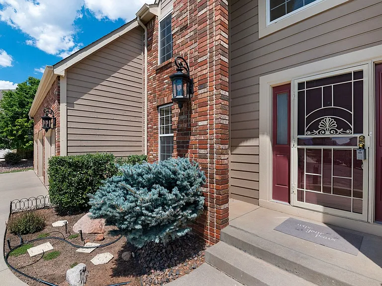 2420 Regal View Ct — Photo 4