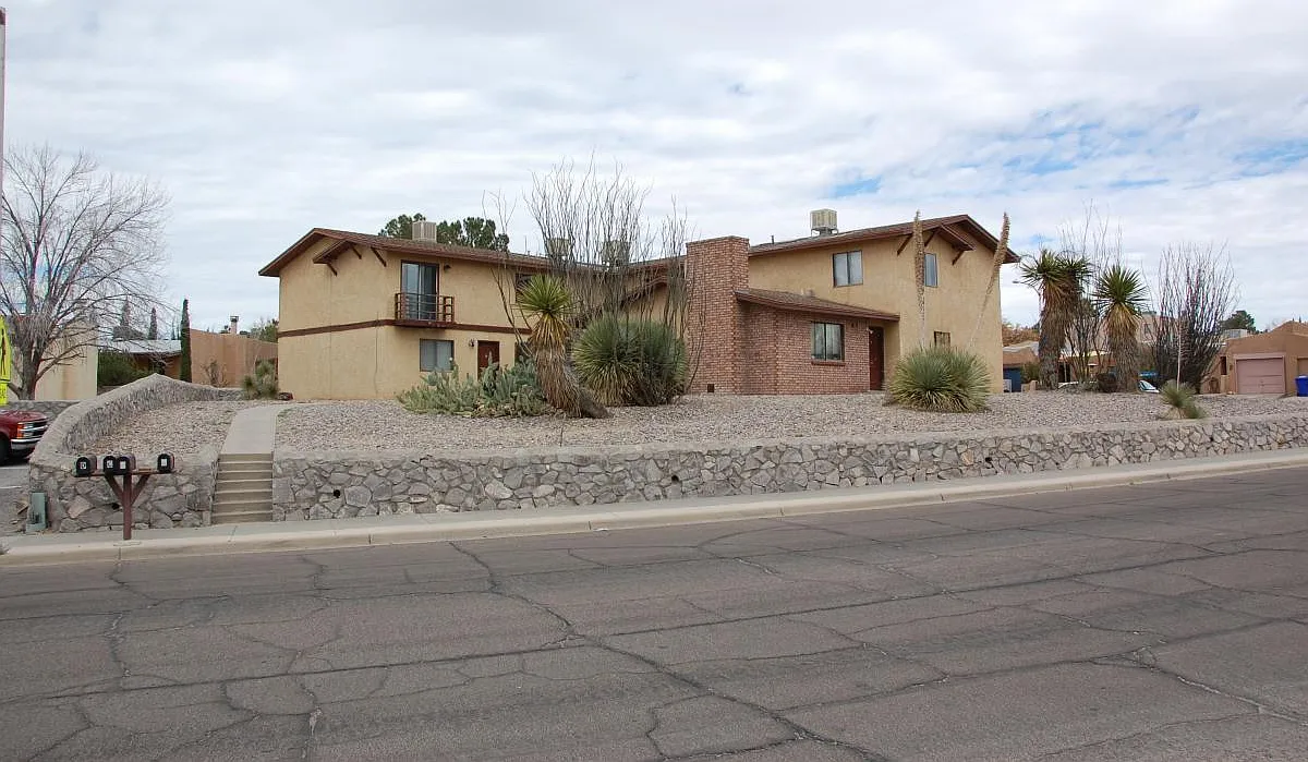 3 bed, 968 sqft, $1,150 — Photo 1