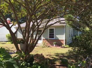 1903 Long Green Ln, Hampton, VA 23663