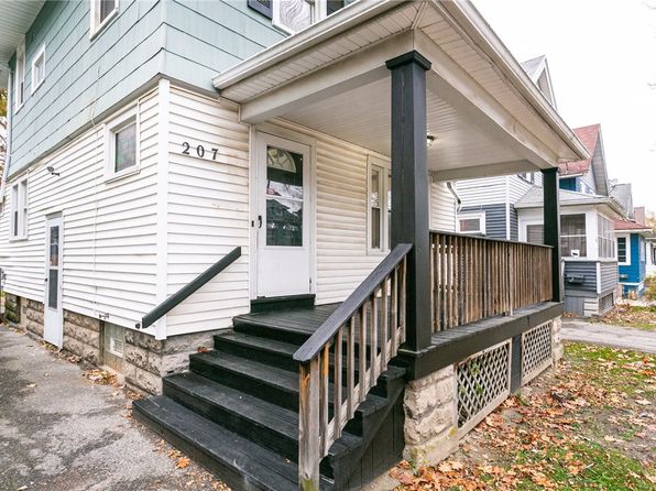 207 Bidwell Ter, Rochester, NY 14613
