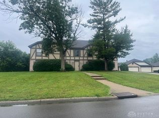 7767 Brams Hill Dr, Dayton, OH 45459