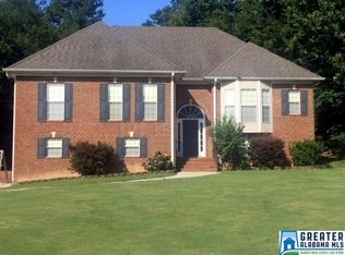 145 Sterling Gate Dr, Alabaster, AL 35007