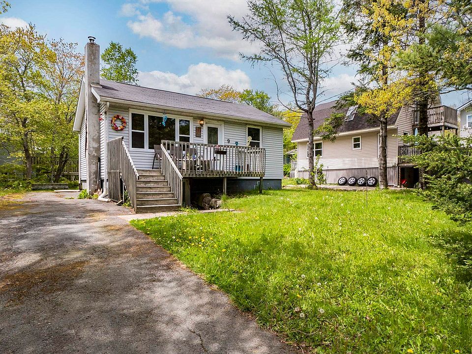 1st image of 9 Sunset Ln