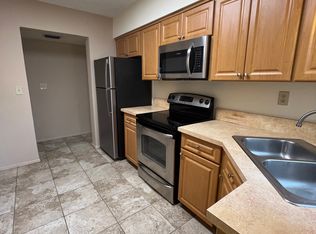 2738 NE 30th Pl, Fort Lauderdale, FL 33306