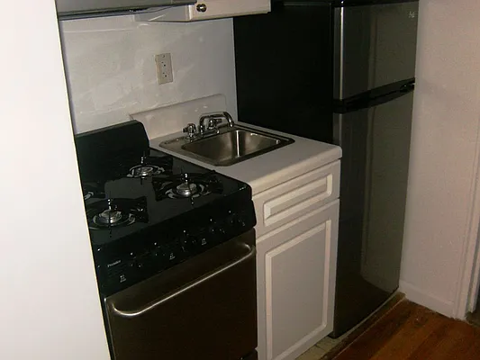 Rented by Sky Management | media 27