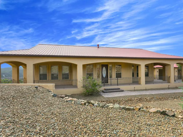 11830 E Slippery Elm Ln, Dewey, AZ 86327