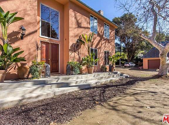 5th image of 3110 Laurel Canyon Blvd