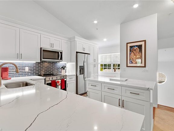 3rd image of 28076 Cavendish CT #2108