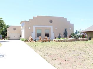 114 Granite Ridge Cir, Medicine Park, OK 73557