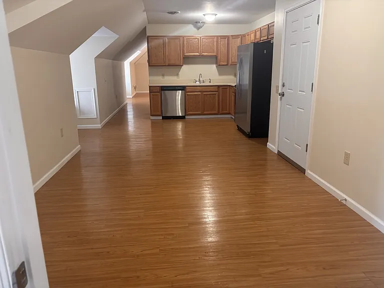 1605 N Mulberry St #302 — Photo 3