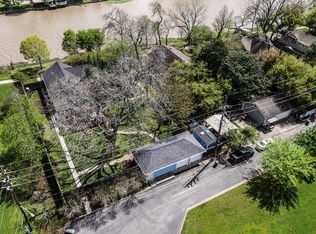 110 Venice St, Sugar Land, TX 77478