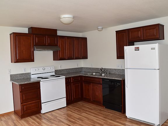 2nd image of 8611 NE 27th Cir APT B