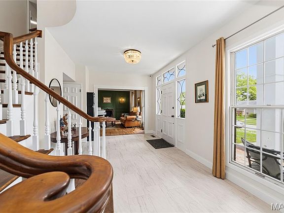 4th image of 15129 Chamisal Dr