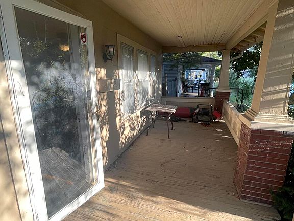 4th image of 532 S Eureka Ave