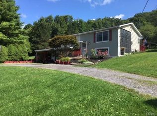 4459 Tanner Rd, Nedrow, NY 13120