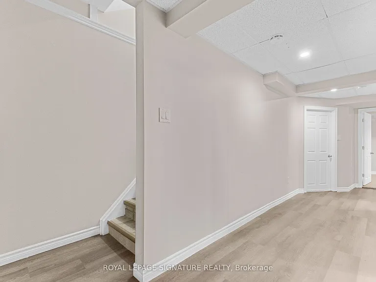 42 Baxter Cres — Photo 31