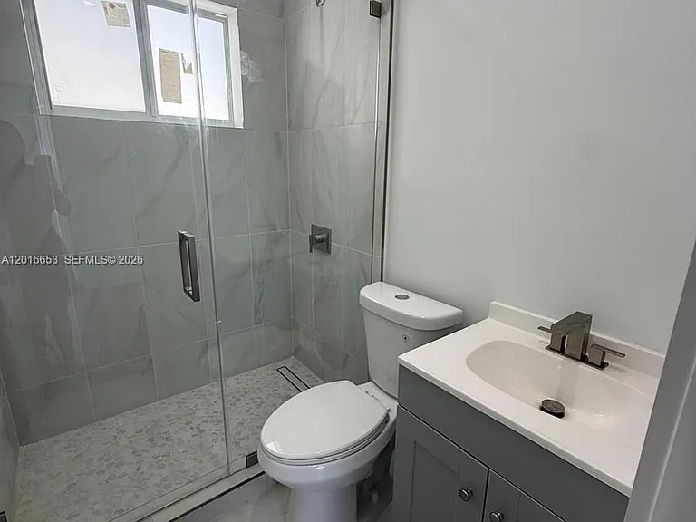 59 E 14th St #59 — Photo 8