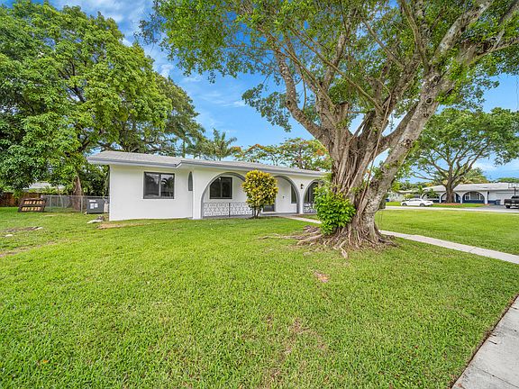 3rd image of 7301 NW 13th Court