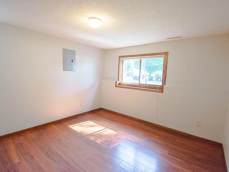 5009 24th Ave NW — Photo 13