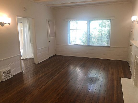 2nd image of 9619 Charleville Blvd