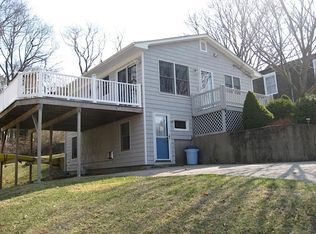 11 Springcove Rd, Narragansett, RI 02882