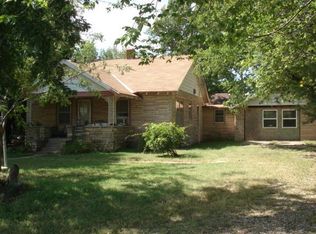 503 Walch Rd, Winfield, KS 67156