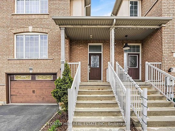 3rd image of 110 Foxfield Cres