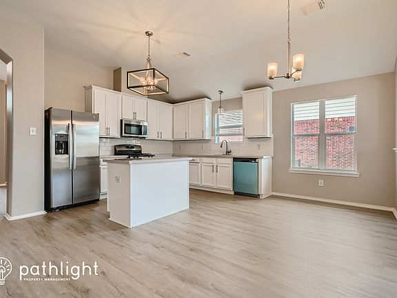 3rd image of 6204 Hubbell Dr