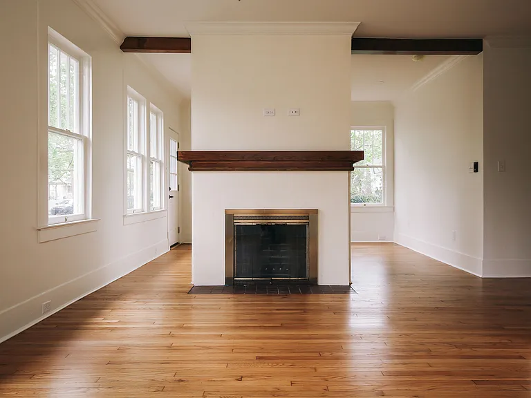907 Iris St — Photo 21