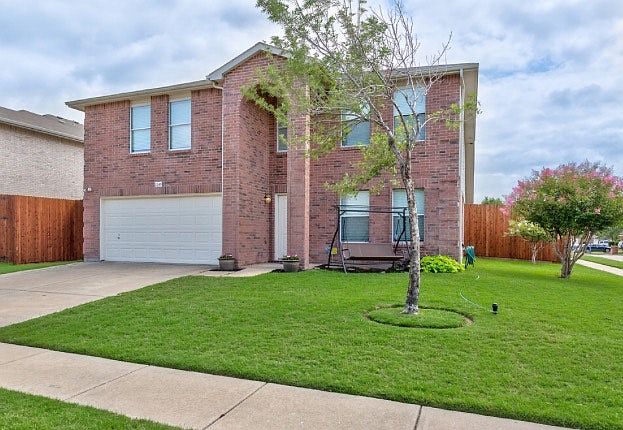1st image of 5349 Emmeryville Ln