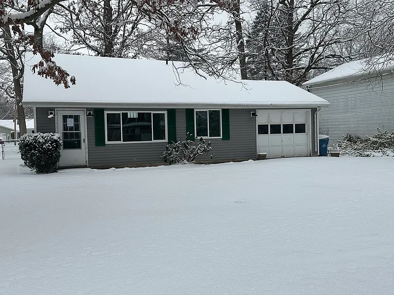 770 Woodside Ave — Photo 15