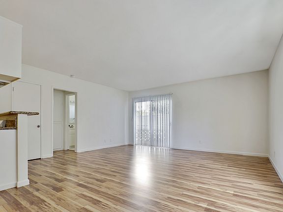 5th image of 3585 S Centinela Ave #7385988