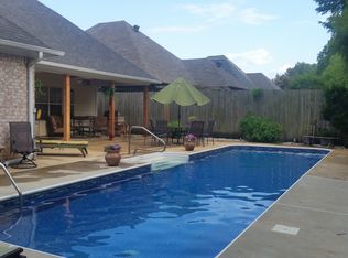 2045 Plumas Dr, Nesbit, MS 38651