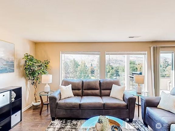 2nd image of 808 W Manson Rd #B203